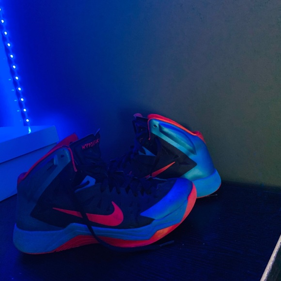 Nike Zoom HyperQuickness - Picture 2 of 3